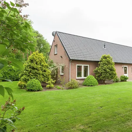 Vakantiehuis Rural In With A Sauna