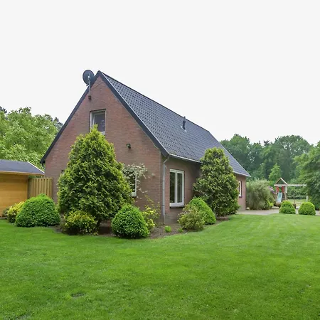 Kempen Comfort With Sauna & Tub Hébergement de vacances