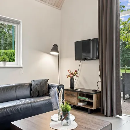 Kempen Comfort With Sauna & Tub Hébergement de vacances Vessem
