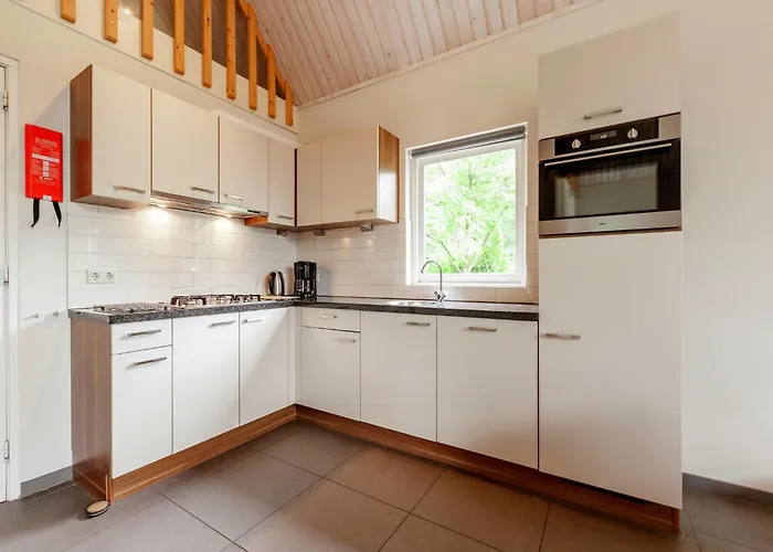 Kempen Comfort With Sauna & Tub *