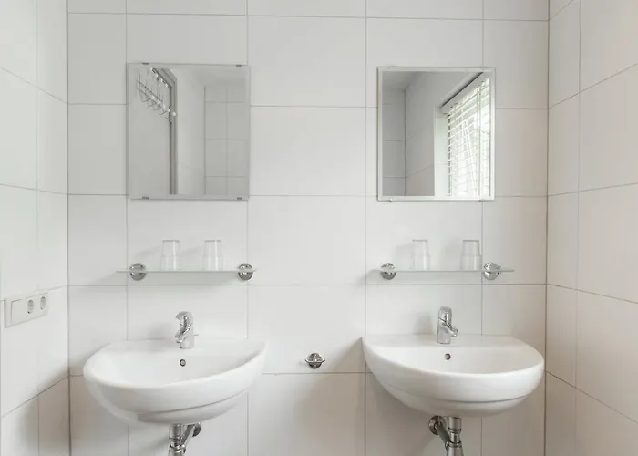 Kempen Comfort With Sauna & Tub Vessem